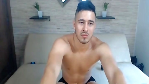 Spying, a littlexa in love and fucking