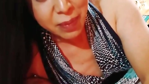 Chapteals lands in sexy lingerie fuck with a toy